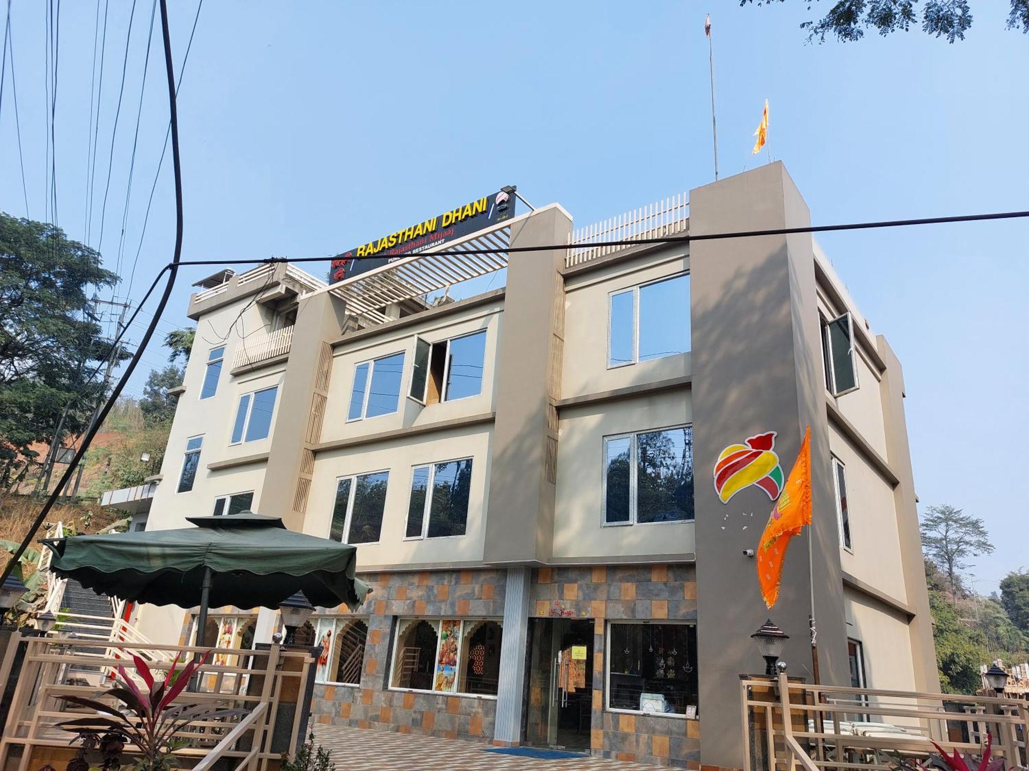 Rajasthani Dhani Hotel Khanapara Eksteriør billede